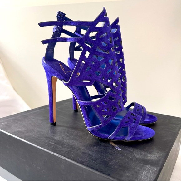 Brian Atwood Laplata Strappy Suede Sandals - Picture 1 of 4